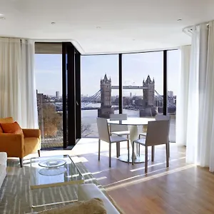Cheval Three Quays At The Tower Of Lägenhetshotell London